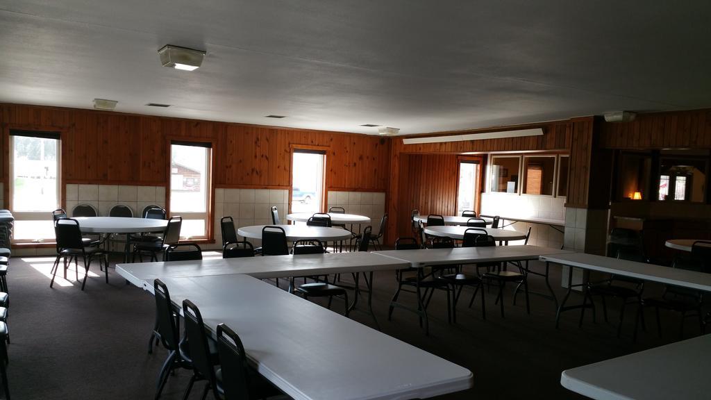 Motel Woodland & 3*