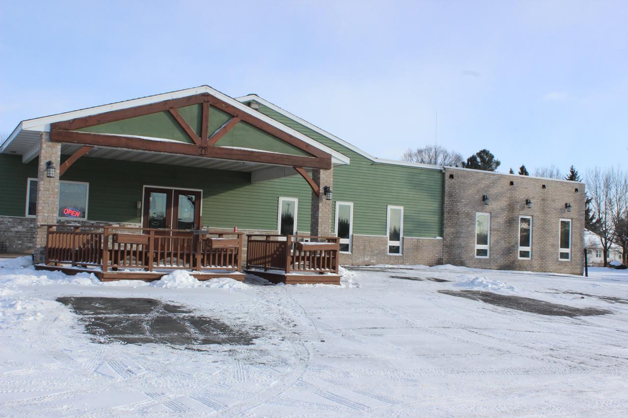 Woodland Inn & Suites Motel Medford